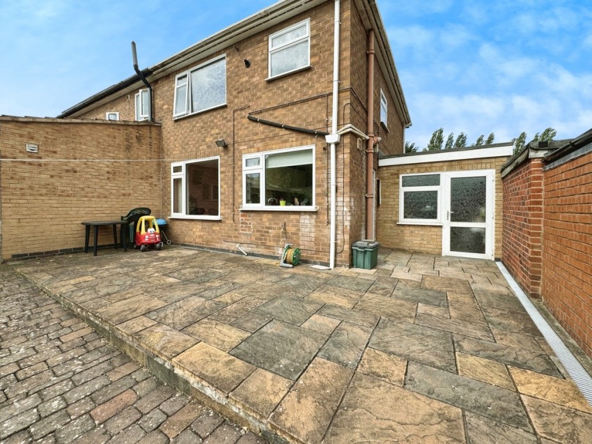 Images for 32 Skelton Drive, Leicester, LE2 6JP